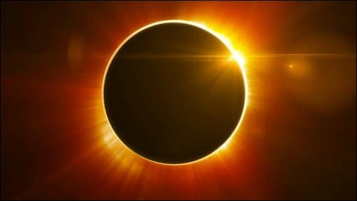 View the TOTAL ECLIPSE OF THE SUN From the deck of your yacht!