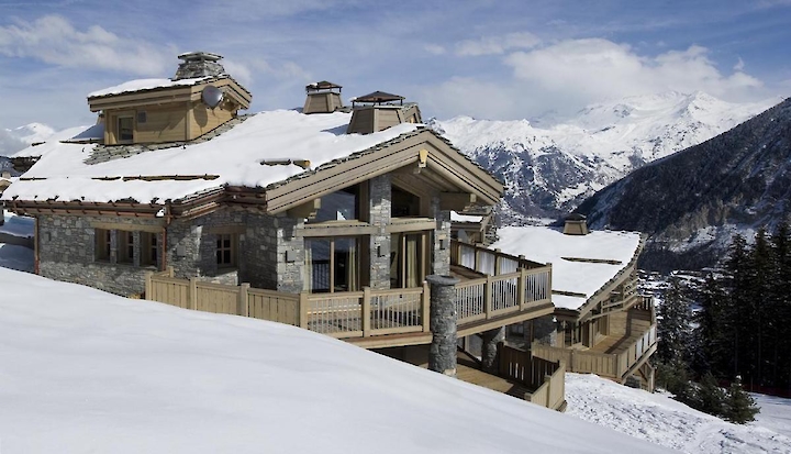 Celebrate winter in Courchevel: a selection of luxurious chalets in the exclusive domains