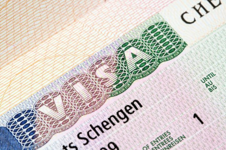 Новый Зaкон о получении шенгенских виз для россиян